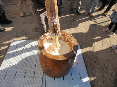 【おもちつき】